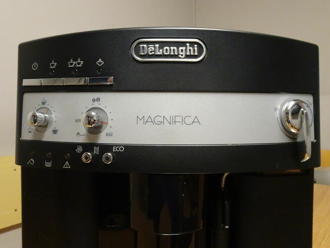 Automatyczny ekspres do kawy DeLonghi ESAM3000.B EX:1