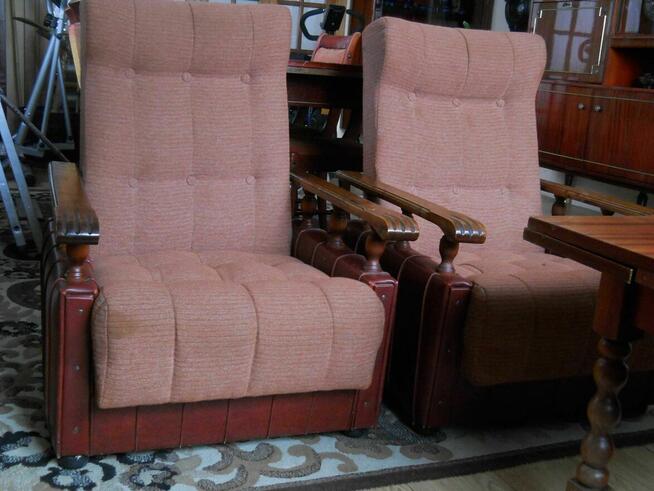 Komplet wypoczynkowy, kanapa+2 fotele+stół rozkładany PRL