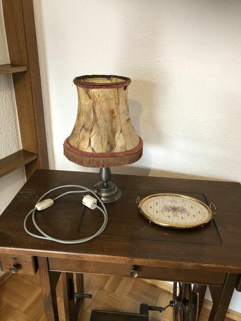 Lampka nocna retro, serwantka