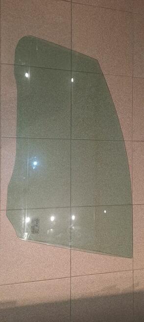 Szyba przednia lewa boczna Ford C max