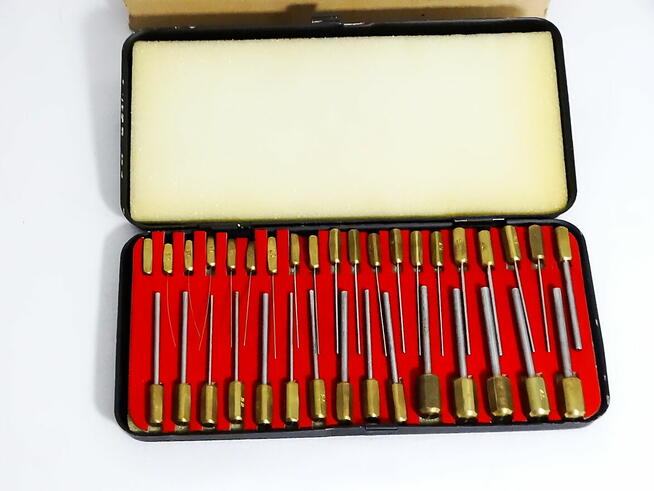 Zestaw mierników przewodów silnika TOYOTA, oryginalny OEM 09