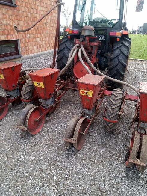 Siewnik punktowy 4-rzędowy Aeromat