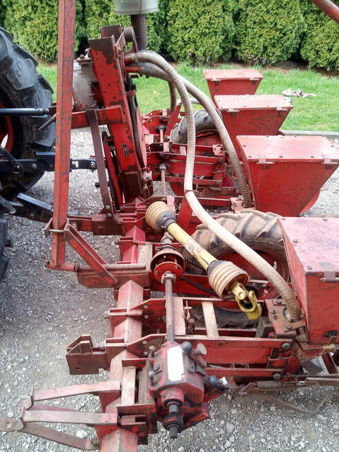 Siewnik punktowy 4-rzędowy Aeromat