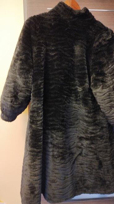 Damskie futro ekologiczne marki Bergamo