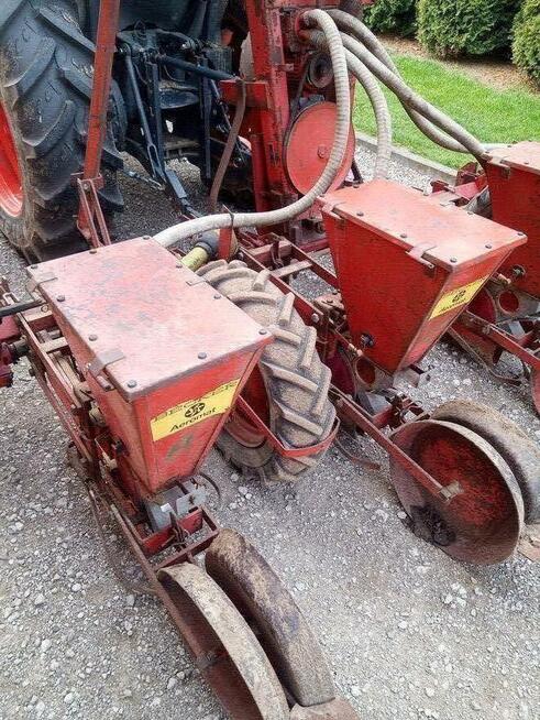 Siewnik punktowy 4-rzędowy Aeromat