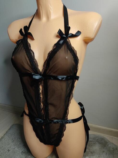 Odzież używana i nowa najładniejsza w Polsce. Emilia Kenzik