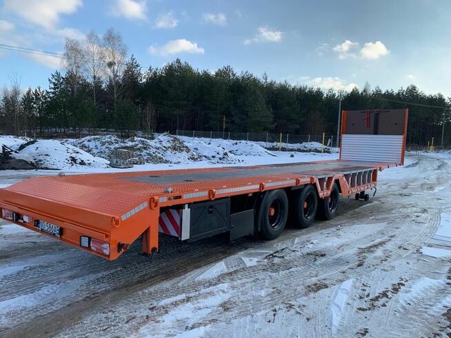 Naczepy płaskie modułowe poszerzane specjalne