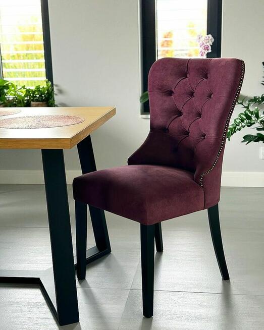 firma Perfect oferuje krzesła w nowoczesnych tkaninach