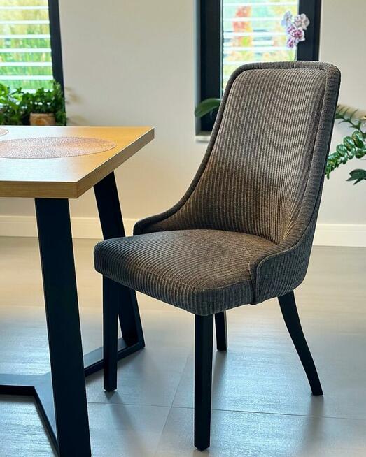 firma Perfect oferuje krzesła w nowoczesnych tkaninach