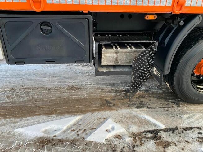 Naczepy płaskie modułowe poszerzane specjalne