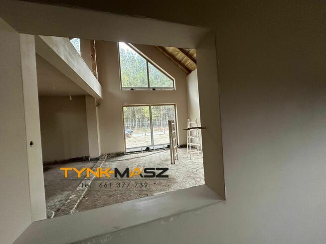 TYNKI MASZYNOWE gipsowe cementowo-wapienne agregat osuszacz