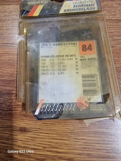 Klocki hamulcowe Monza . Mercedes W201. 190 tyl.