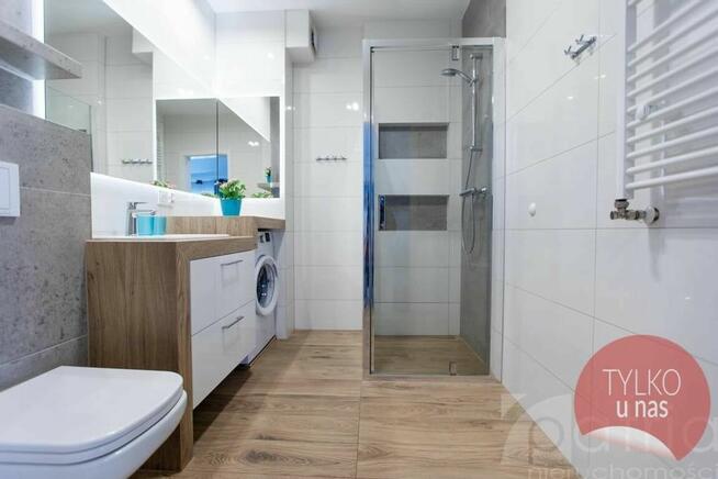 Apartament z garażem przy plaży w Dziwnowie