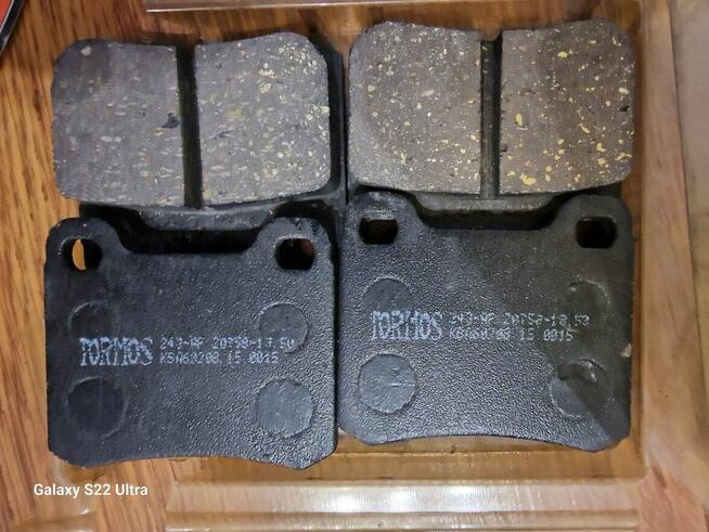 Klocki hamulcowe Monza . Mercedes W201. 190 tyl.