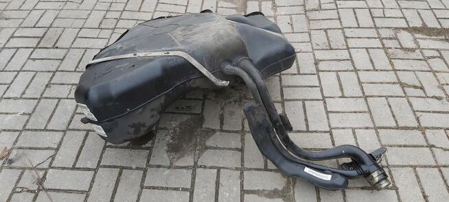 VW Passat B7 kompletny zbiornik paliwa 3AA201021M diesel