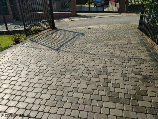 Układanie kostki brukowej brukarstwo usługi brukarskie