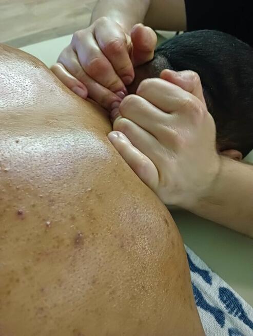 Masaż (klasyczny, relaksacyjny, świecą, rytuał piwny