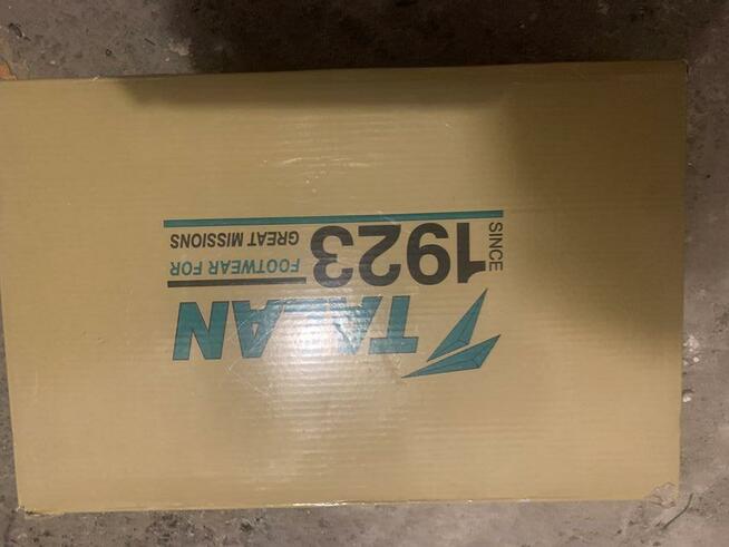 Sprzedam buty robocze