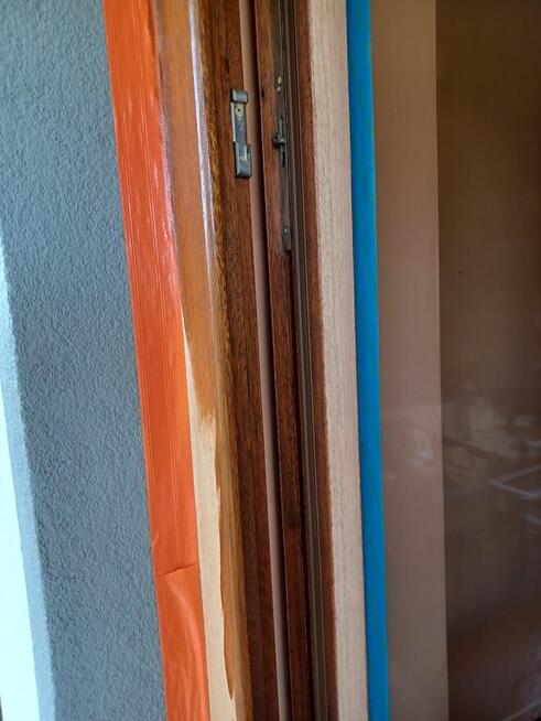 Renowacja drzwi okien drewnianych