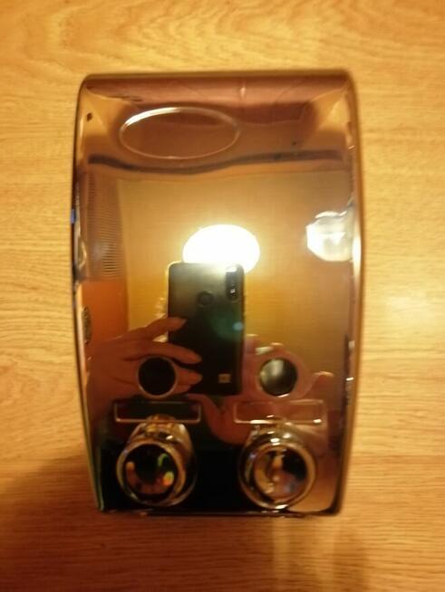 Nowy, naścienny ręczny dozownik do mydła Bisk