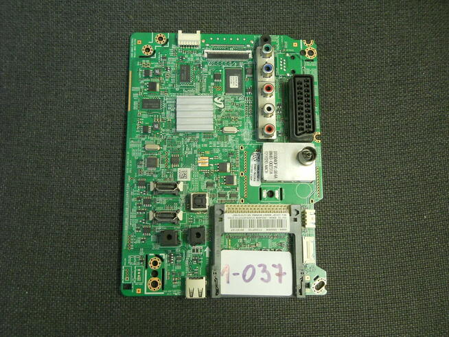 BN41-01795A , BN94-05546M z TV Samsung UE32EH4000 1-037