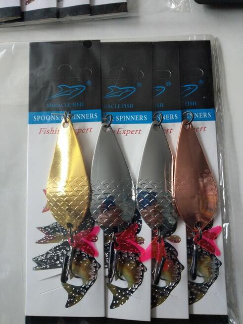 Błystki wahadłowe srebrne złote miedziane