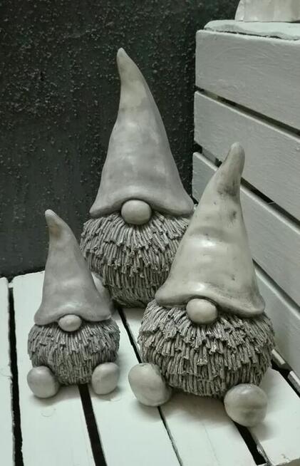 skrzaty brodacze skrzat gipsowy krasnal ogrodowy