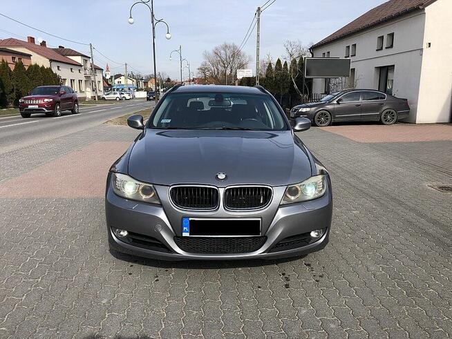 BMW 318d LIFT LED BI-XENON 2.0d 143 KM NAVI PDC PÓŁSKÓRY