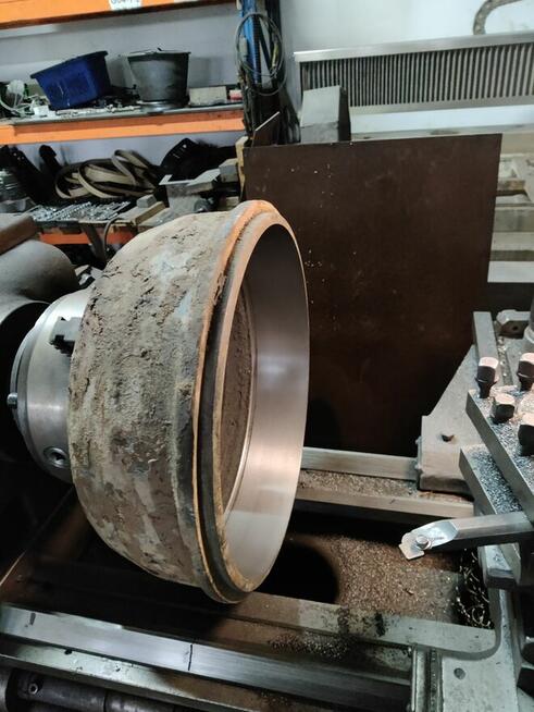 Tulejowanie maszyn i osprzętu