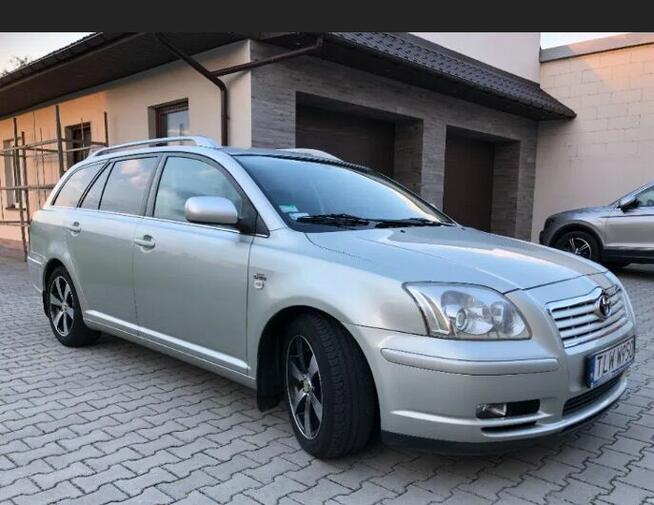 Toyota Avensis 2.0