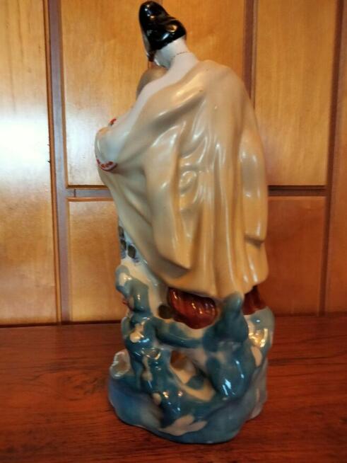 Porcelana duża figura Połonne -Wołyń idealny stan