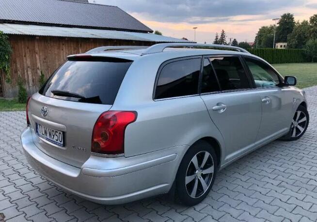 Toyota Avensis 2.0