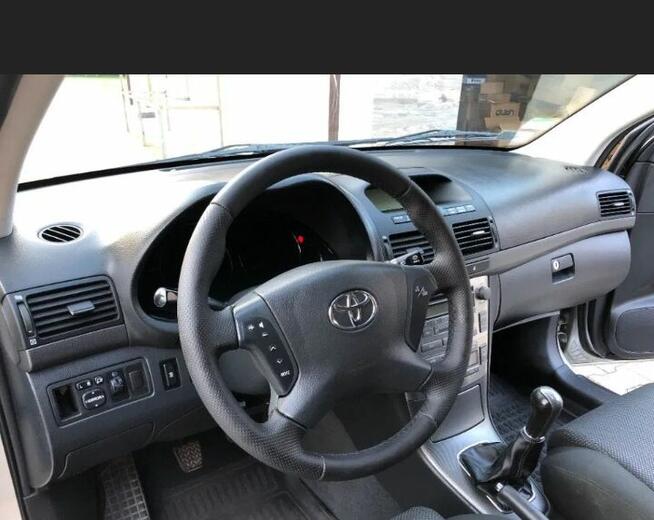 Toyota Avensis 2.0