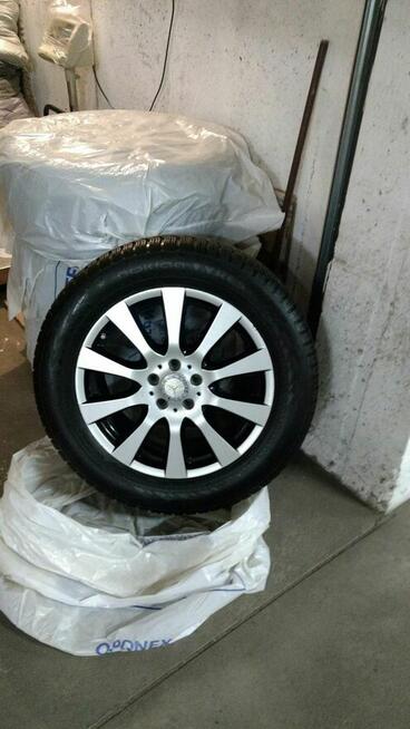 Felgi z oponami Mercedes