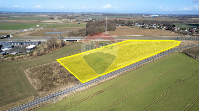 Działka inwestycyjna przy węźle drogi S6/S11!