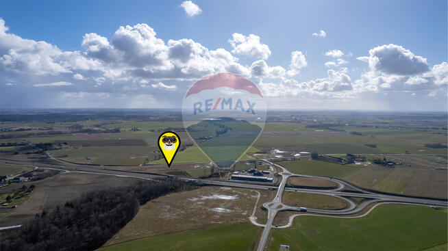 Działka inwestycyjna przy węźle drogi S6/S11!