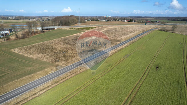 Działka inwestycyjna przy węźle drogi S6/S11!