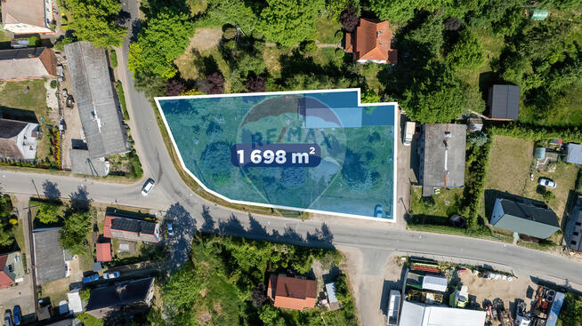 Uzbrojona działka z zabudowaniami w Jamnie!!!