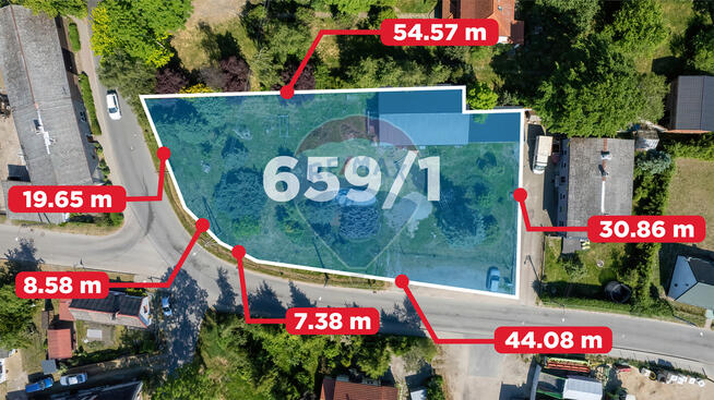 Uzbrojona działka z zabudowaniami w Jamnie!!!