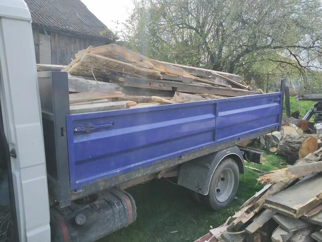 Drewno Opal Tanio Suche Bale Deski Krokowy Transport Wywrotk