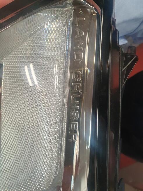 Toyota Land Cruiser Klosz lampy przed prawej nr.81131-60K1