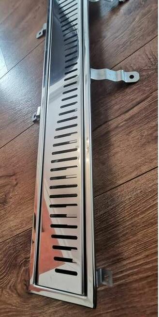 Odpływ łazienkowy liniowy ze stali nierdzewnej Polerowanej