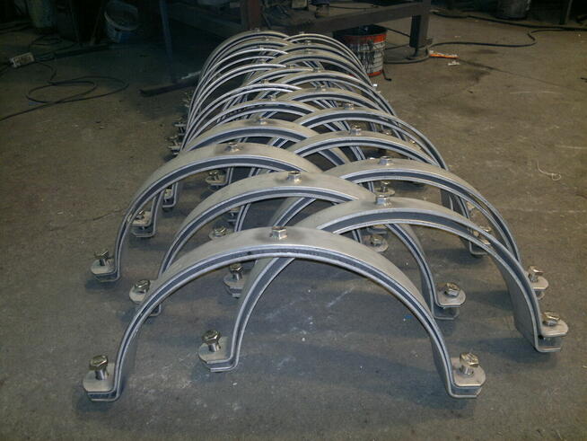 Obejmy opaski ze stali nierdzewnej oraz czarnej