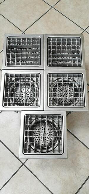 Kratka ściekowa ze stali nierdzewnej 200x200 DN110 Pionowa