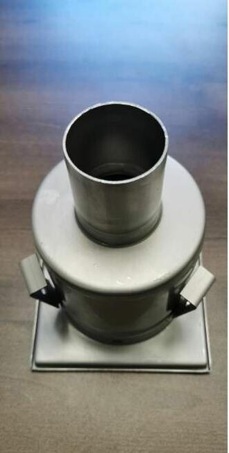 Kratka ściekowa ze stali nierdzewnej 150x150 DN50 Pionowa