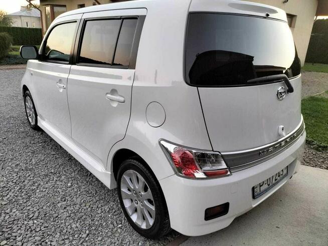 Daihatsu Materia 1.3 benzyna 2009 r. 182 tys. km