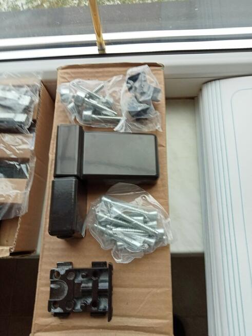 Sprzedam - zawiasy do drzwi wejsciowych, spawarke, rozne kotwy