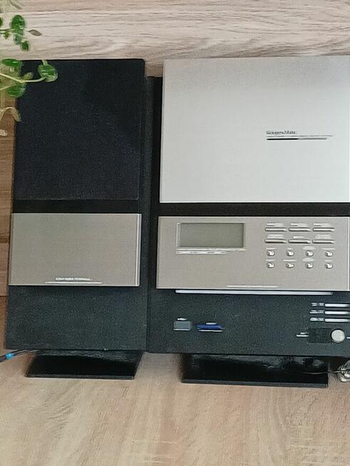 Radio z kolumnami ,budzikiemi CD