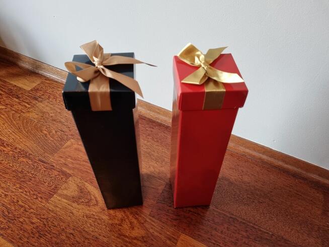 PUDEŁKO PREZENTOWE K-862 NA WINO 5,9 zł. za szt. - nowe