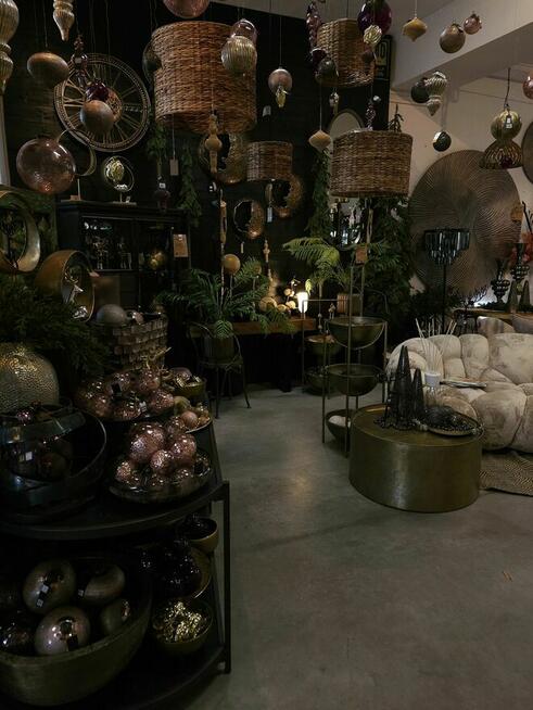 Zielona Fabryka - Świat zawsze świeżych kwiatów